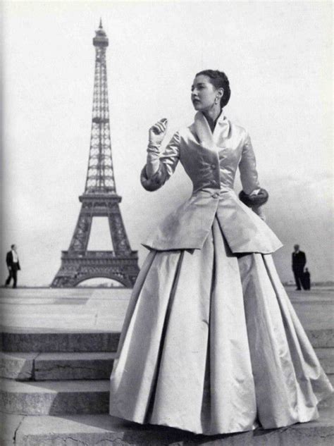 christian dior 1945|Christian Dior 1947 collection designs.